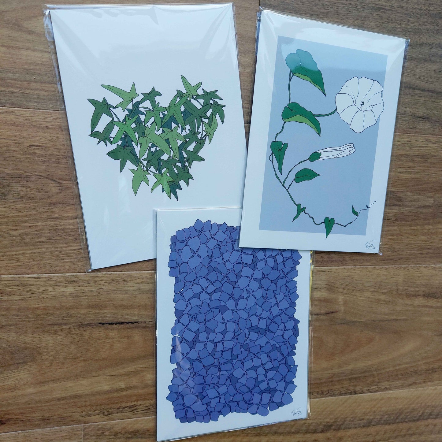 Mum's Garden Ivy Heart Art Print