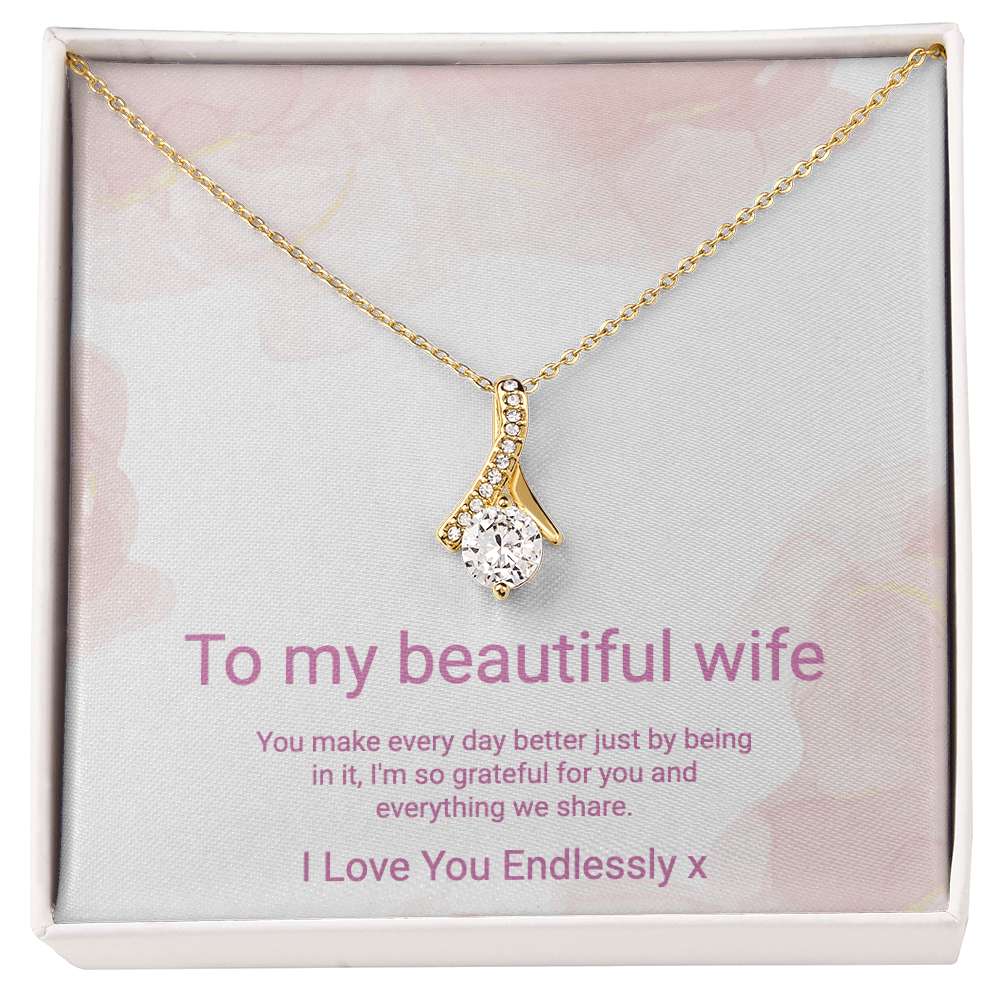 Beautiful Alluring Yellow/White gold Necklace